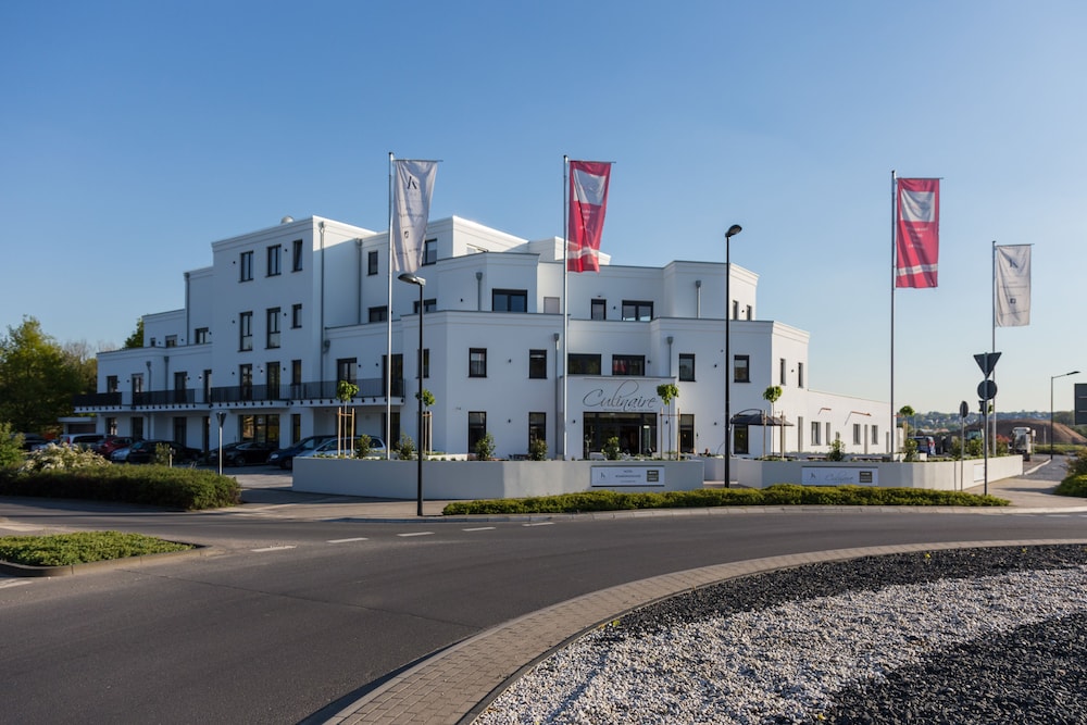 K Apart Hotel and Boardinghouse 43/49