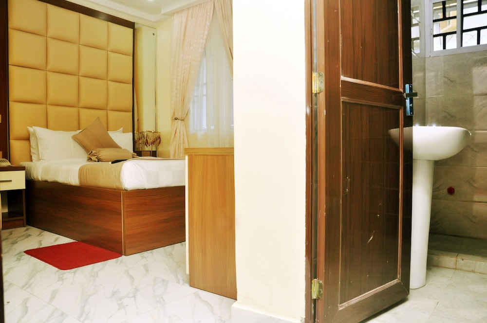 Boardwalk Hotels Zone 5 34/34