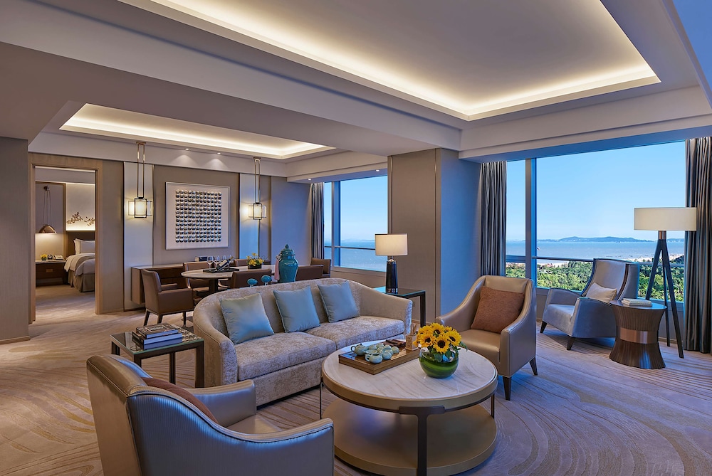Shangri La Xiamen 40/68