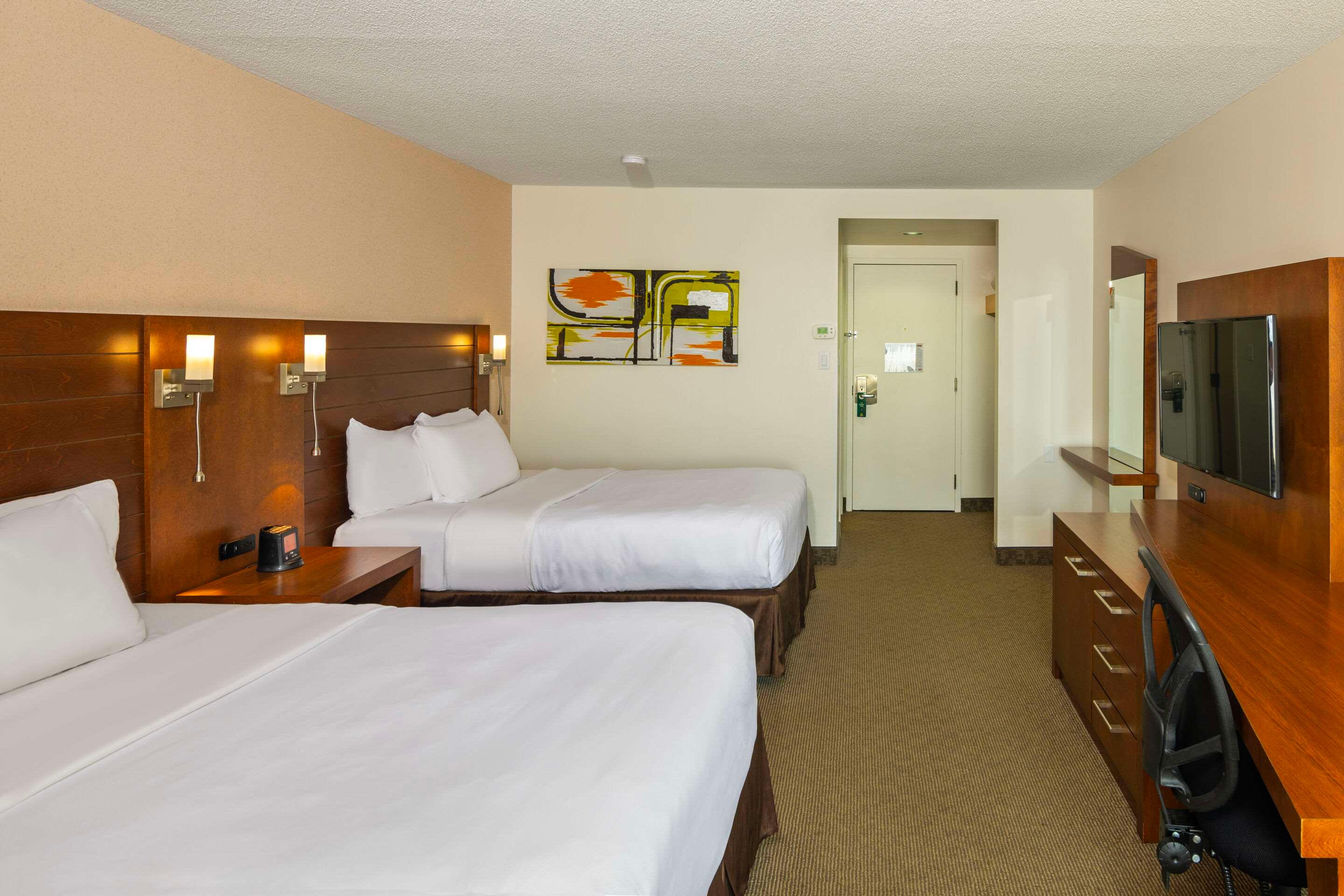 Upgrade, Business, 2 Double Beds