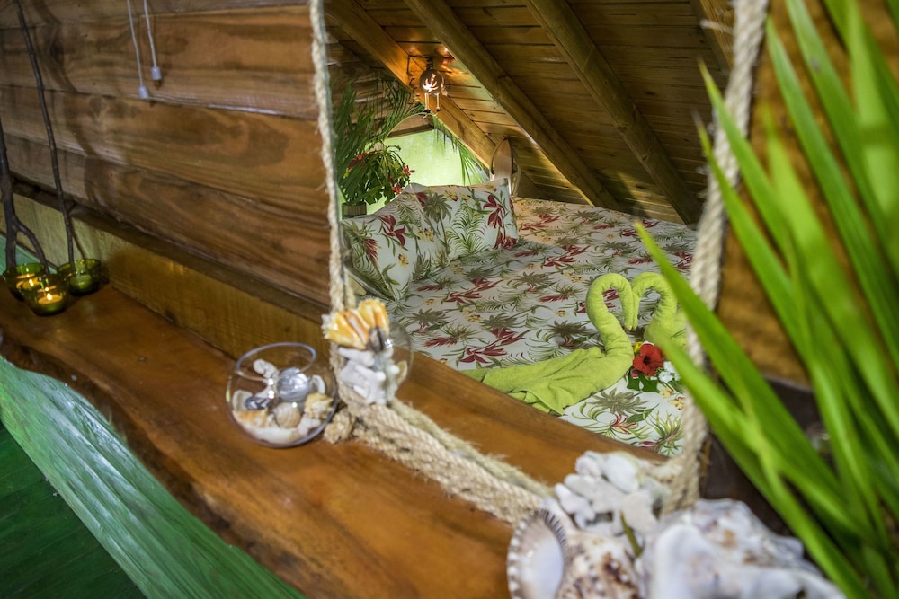 Chalet Tropical Village B&amp;B 39/74