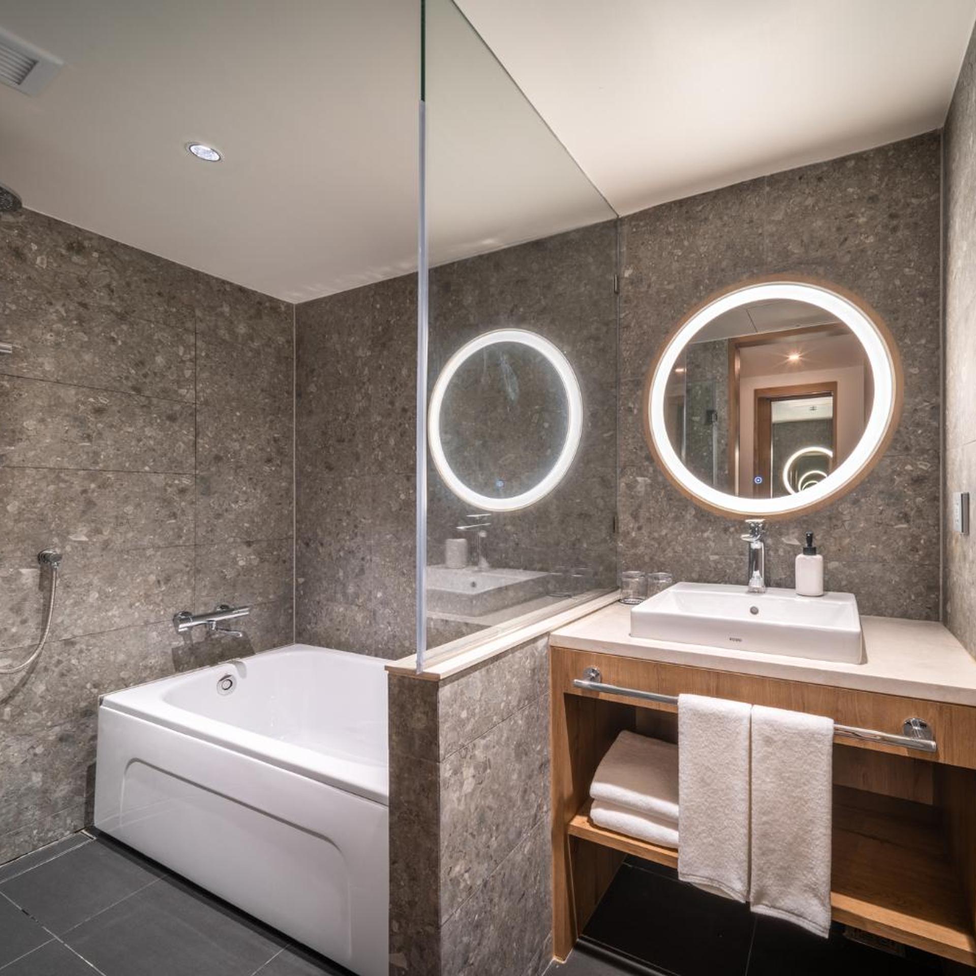 Adjoining, Single Bed، Sotetsu Grand Fresa Bangkok 3/4