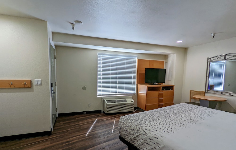 Royal Inn 10/45