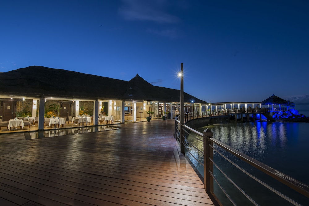 Fishermans Cove Resort 66/71