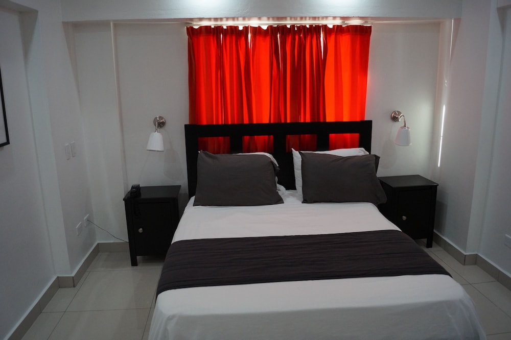 City Caribbean Hotel Boutique 8/65