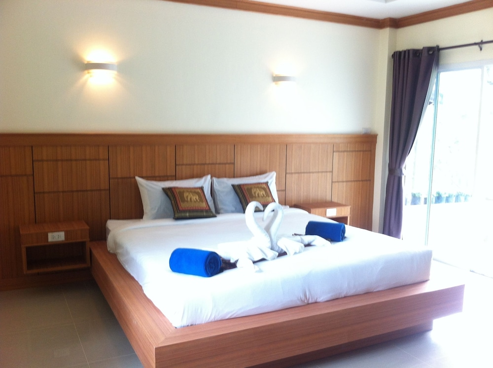 Sea Sand Sun Resort 17/64