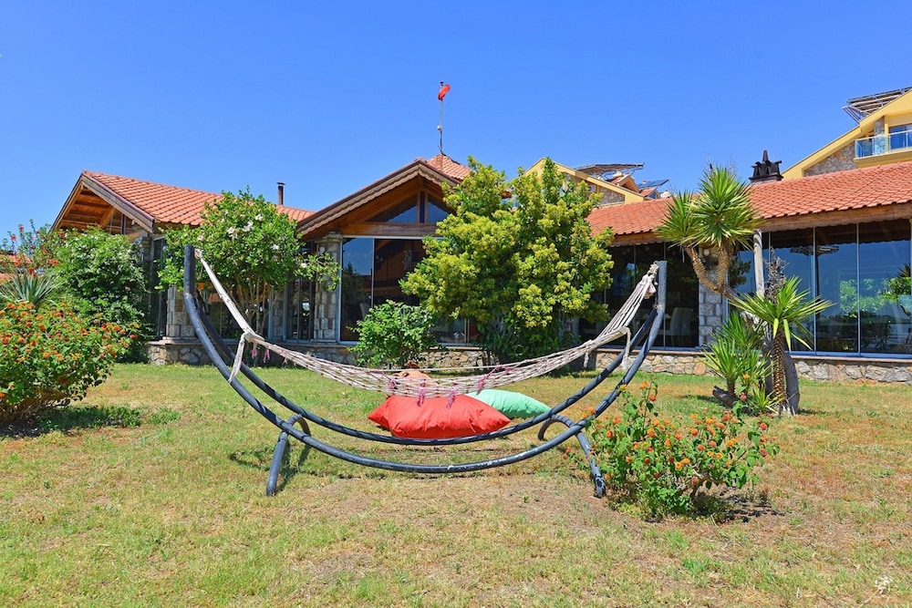 Adaburnu Golmar Hotel 10/44