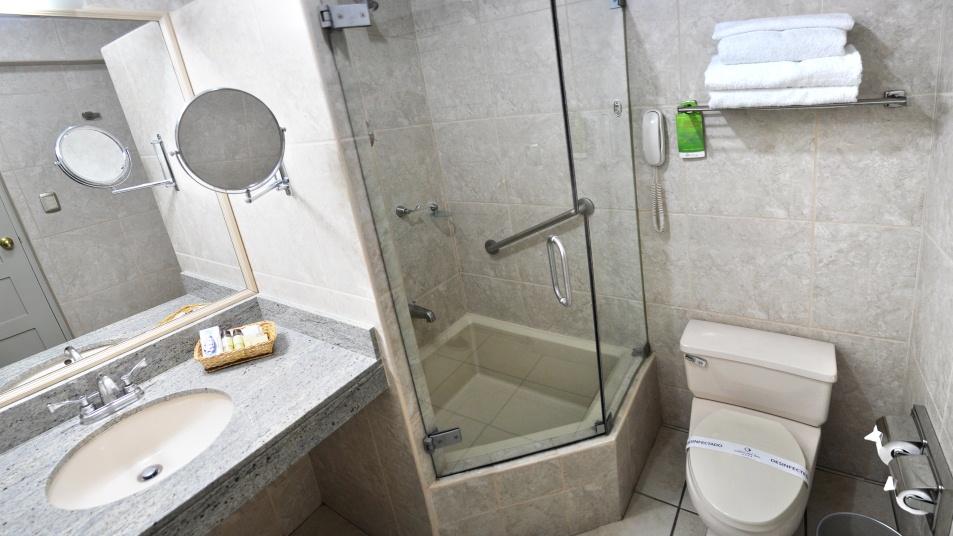 غرفة قياسية بسريرين منفصلين، Wyndham Costa del Sol Cajamarca 6/8