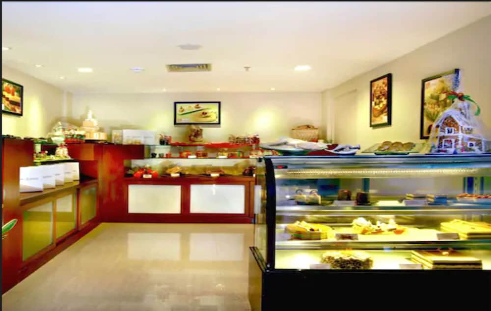 Aston Tanjung Pinang Hotel and Conference Center 45/56