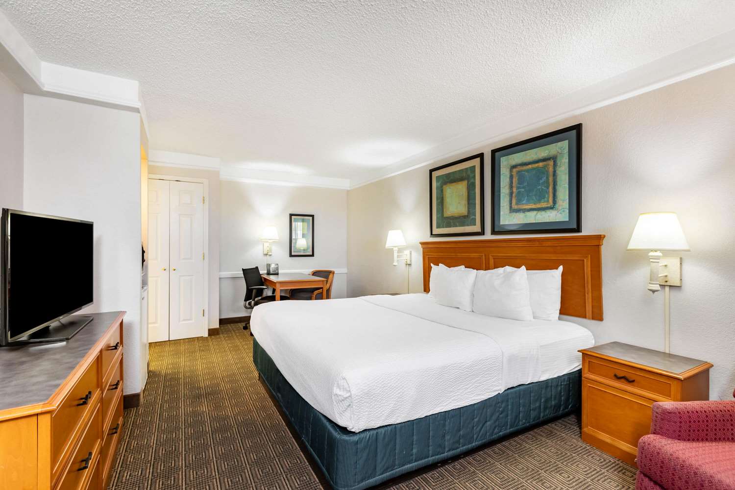 La Quinta Inn El Paso West 17/50