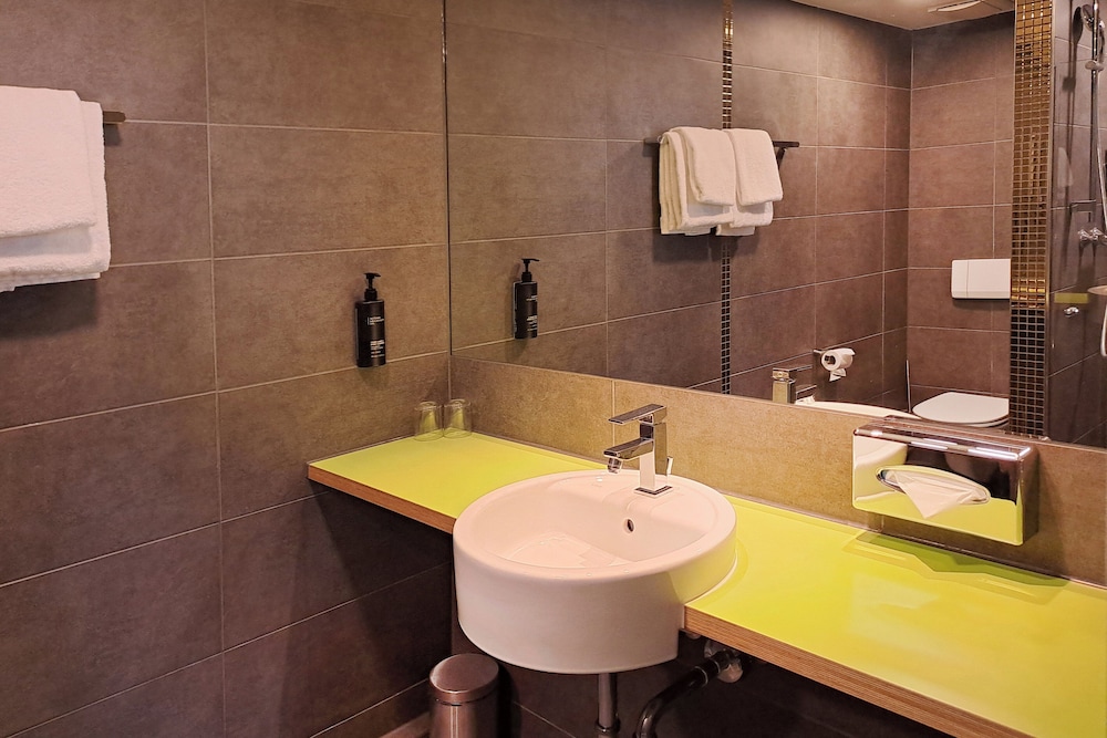 لوفت عائلي بسرير فردي بغرفة نوم واحدة بمنطقة جلوس، Select Hotel A1 Bremen 6/6