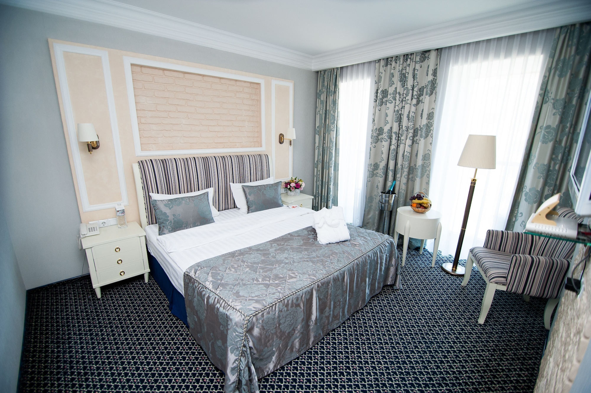 Room at Kazzhol Astana, Astana
