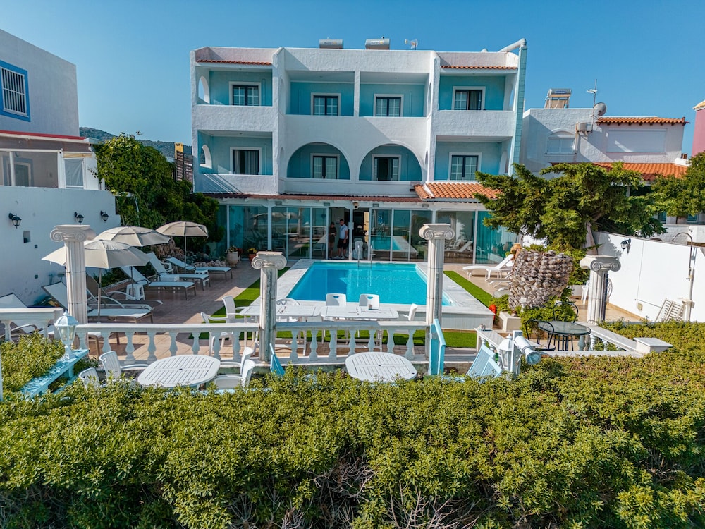 Hotel-Mistral Aegina 2/50