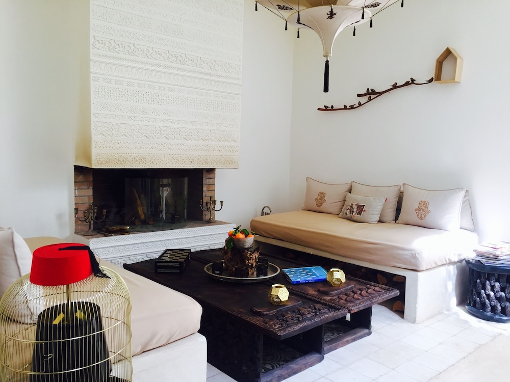 Riad 144 33/50