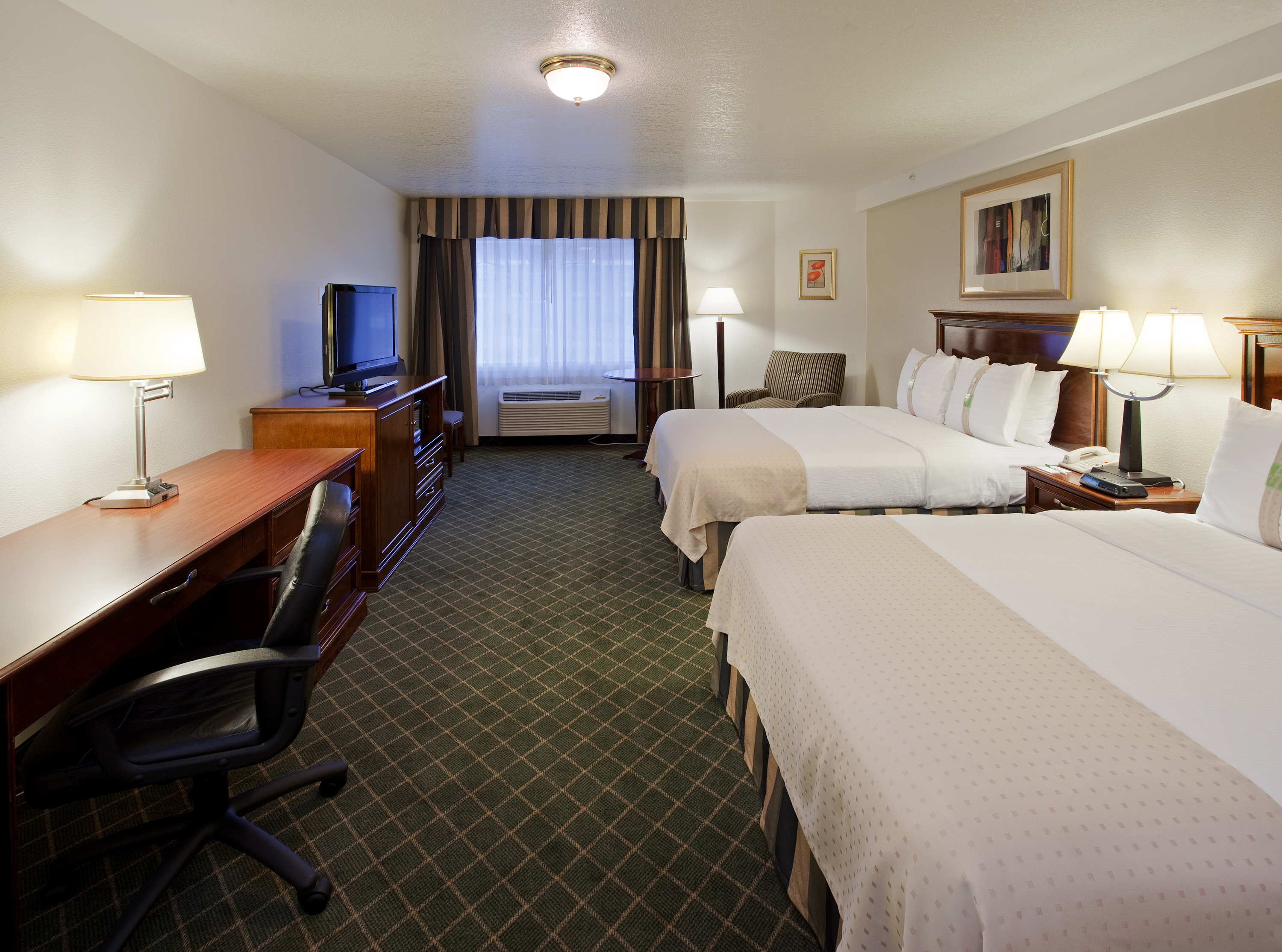 Holiday Inn Redding 23/68