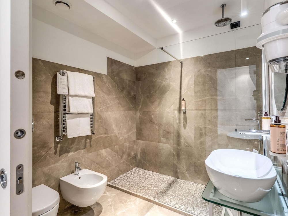 Mercure Roma Centro Termini 47/54