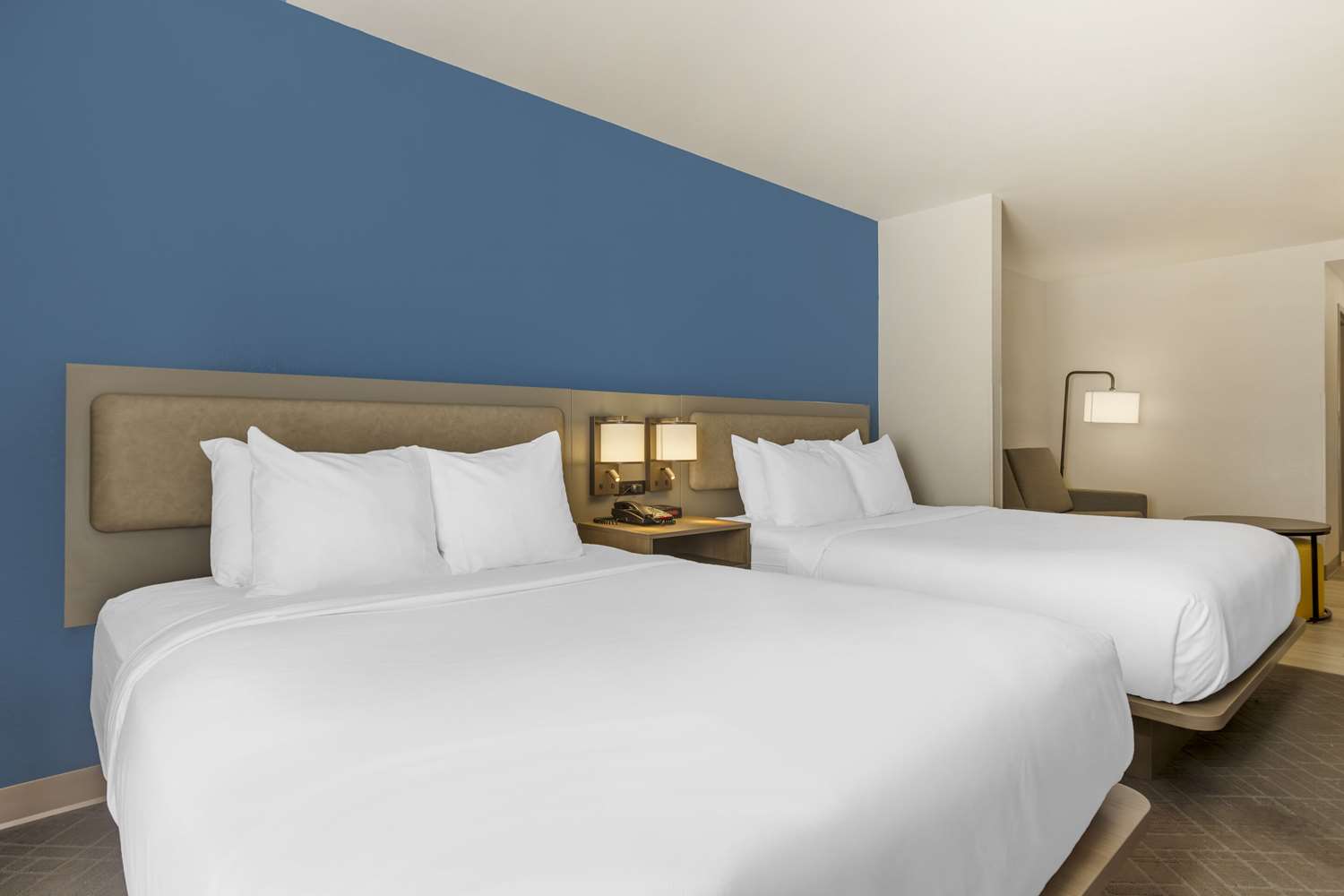 SUITE, 2 QUEEN BEDS
