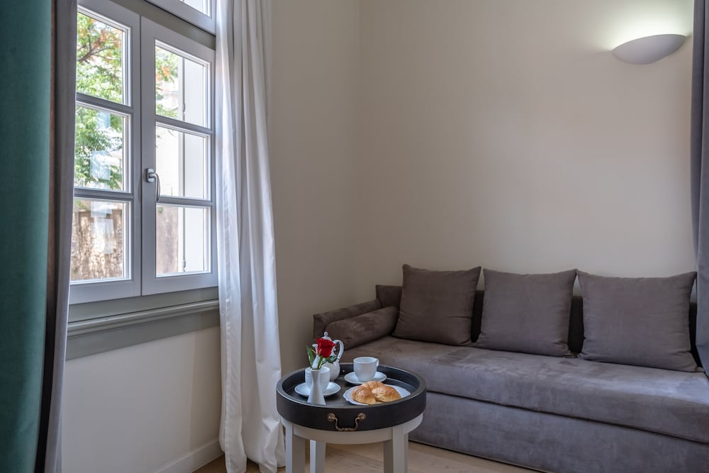 Grand Sarai Nafplio 58/75