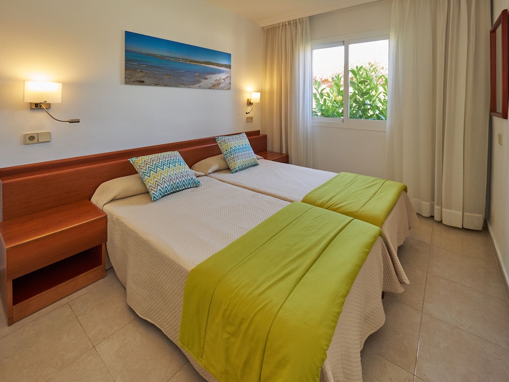 Ciudad Laurel Aparthotel 88/129