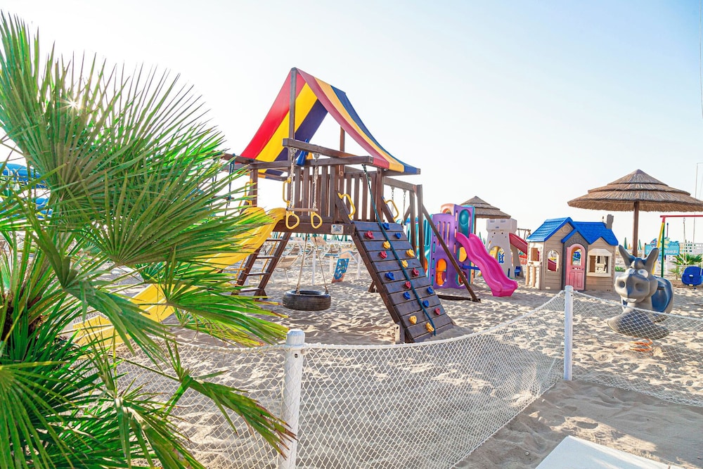 Evo Boutique Hotel 36/43