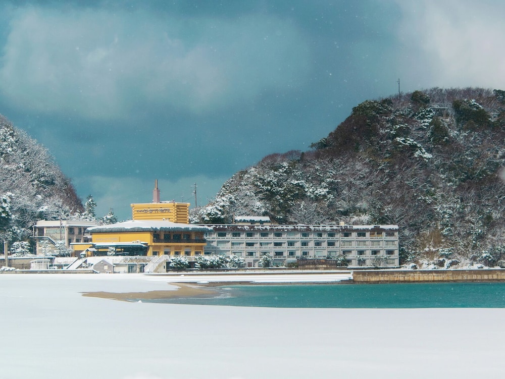 OKUKINOSAKI SEASIDE HOTEL 21/23
