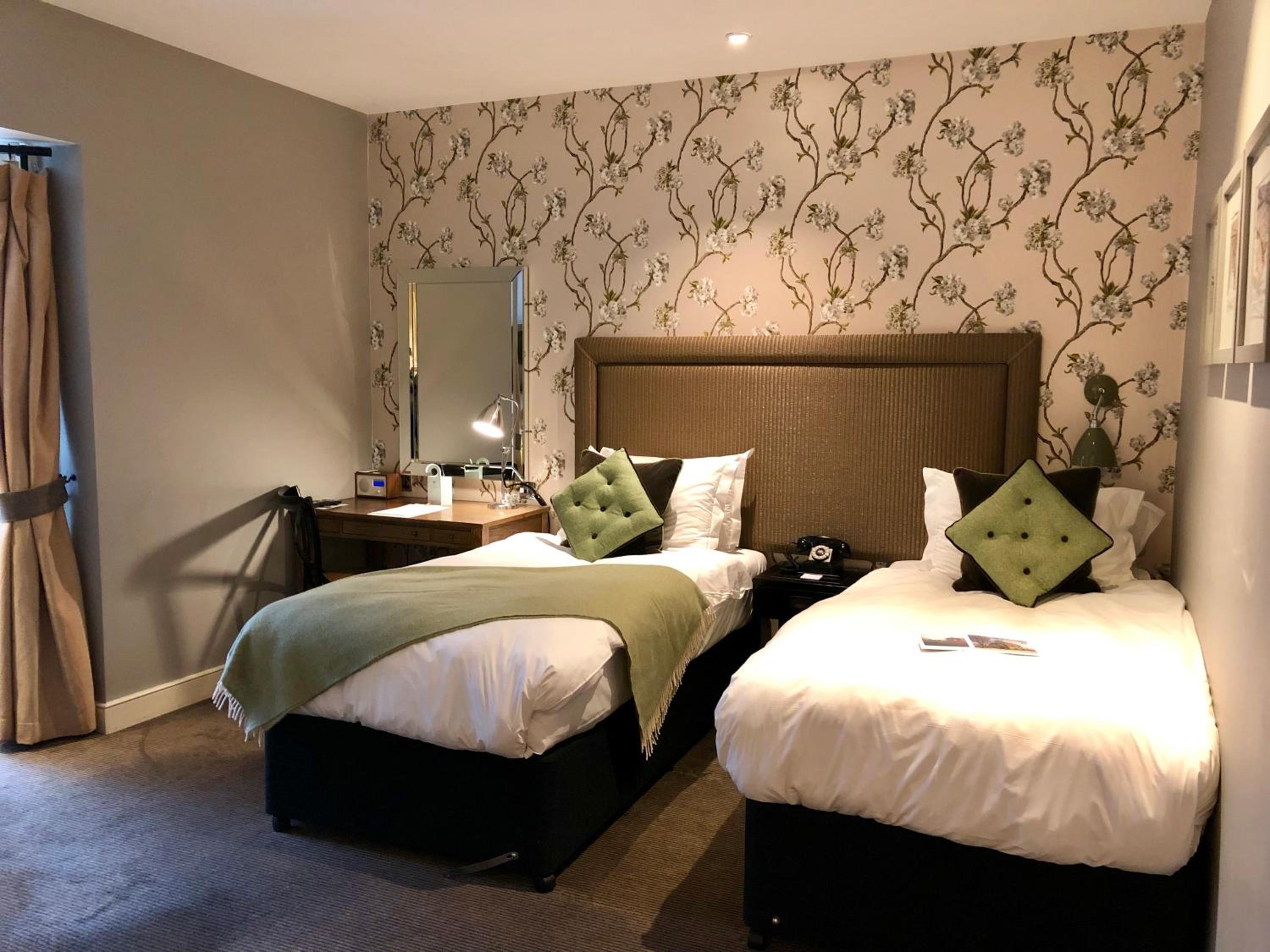 The Alma Hotel 13/36