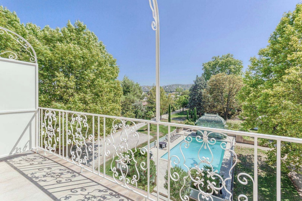 DOMAINE DE LA NERTHE- HOTEL PROVENCE MEDITERRANEE 28/50