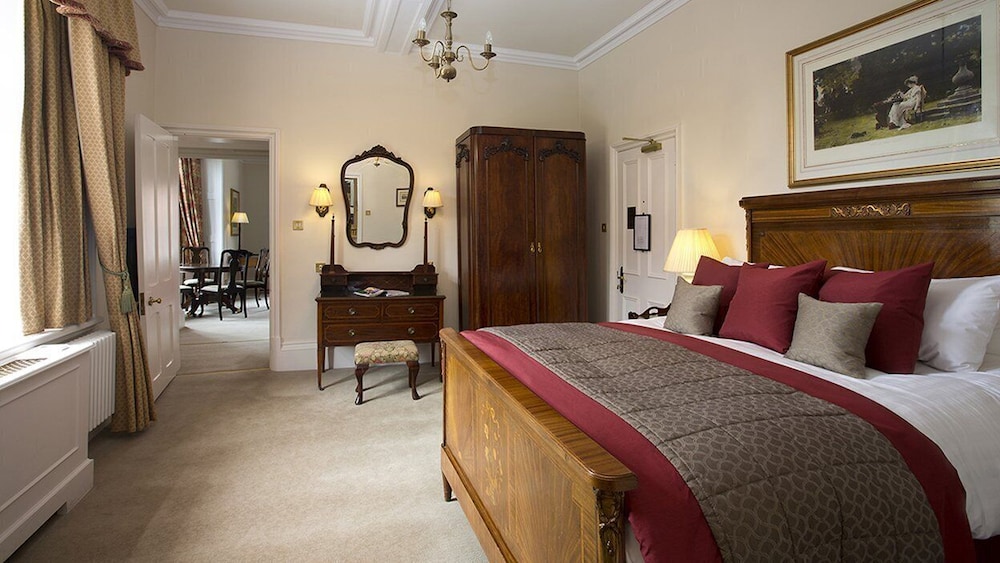 New Hall Hotel Spa 5/50