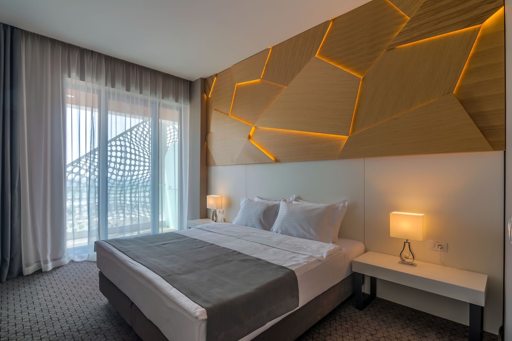 Nyota Hotel & Conference Center 5/33