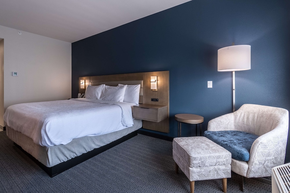 Best Western Plus Tacoma Hotel 26/50