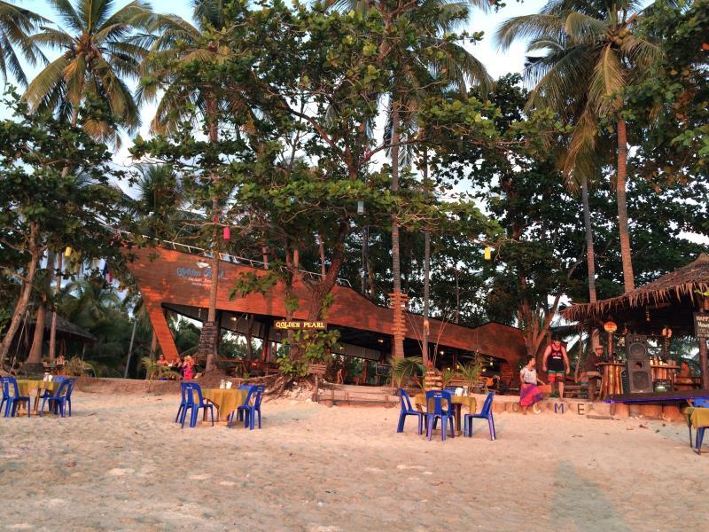 Golden Pearl Beach Resort 22/53