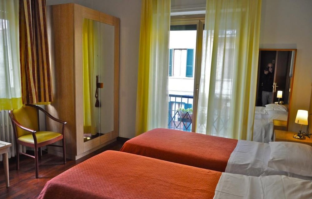 Hotel Dover 23/47