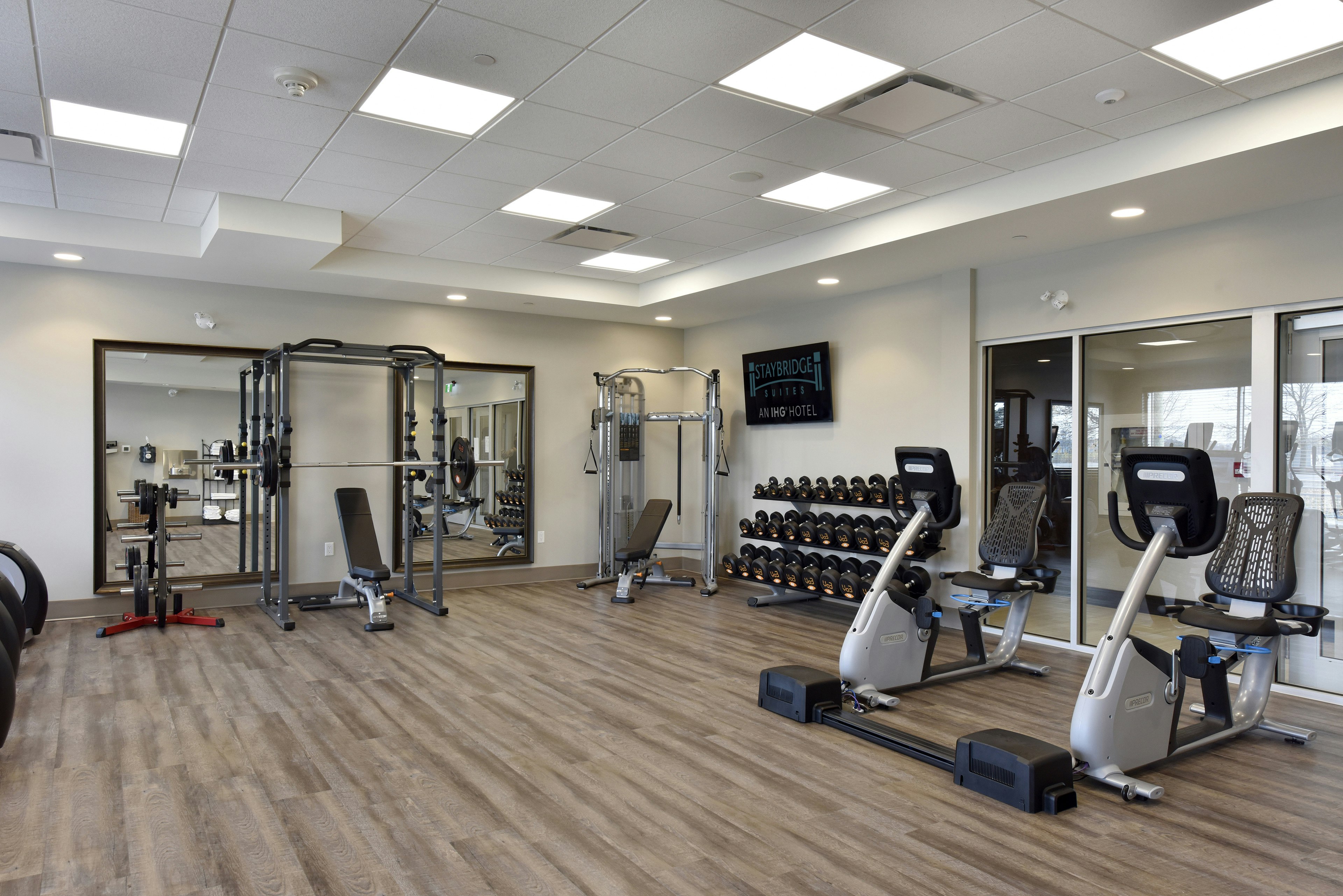 Holiday Inn Express Hotel Suites Waterloo St Jacobs 40/78