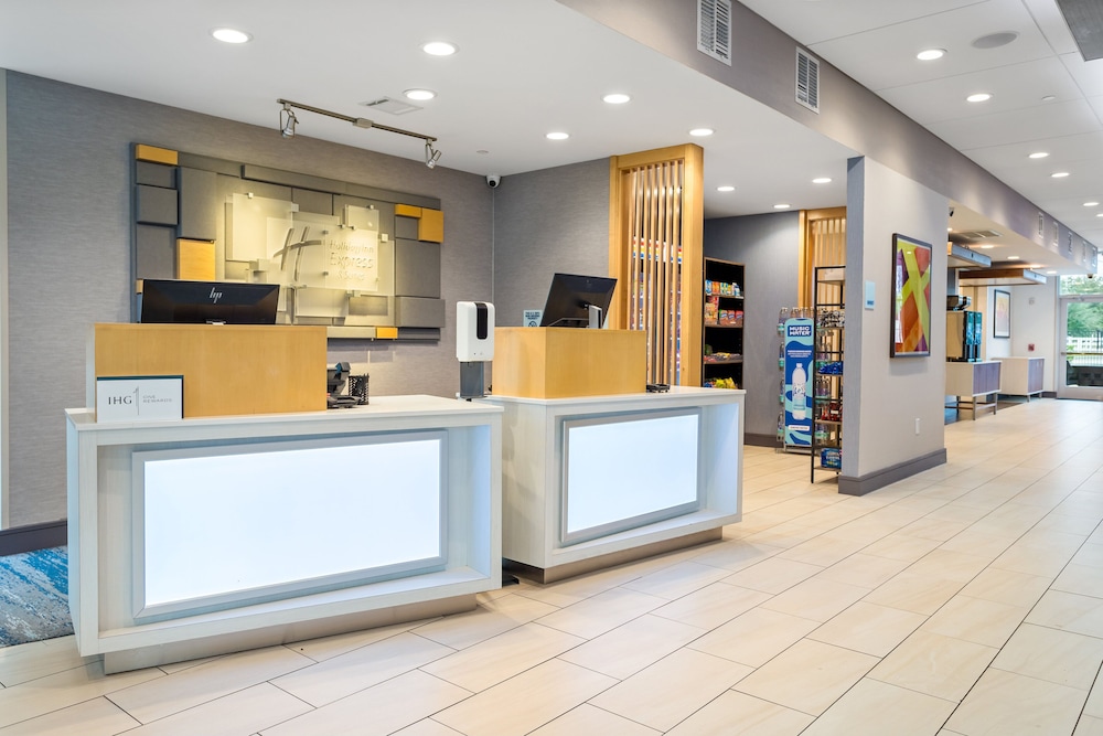 Holiday Inn Express Suites Houston Nw Cypress Grand Pky 10/63