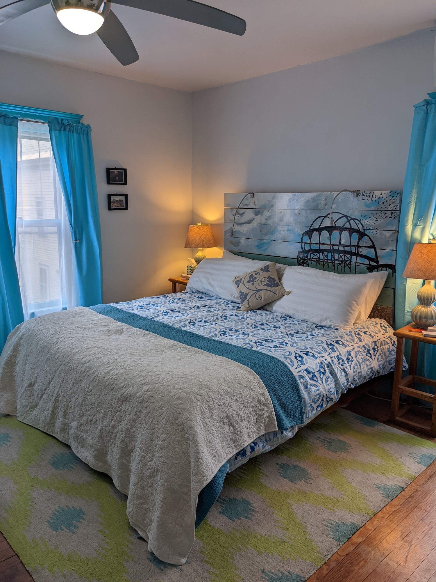 Brighton, King Bed