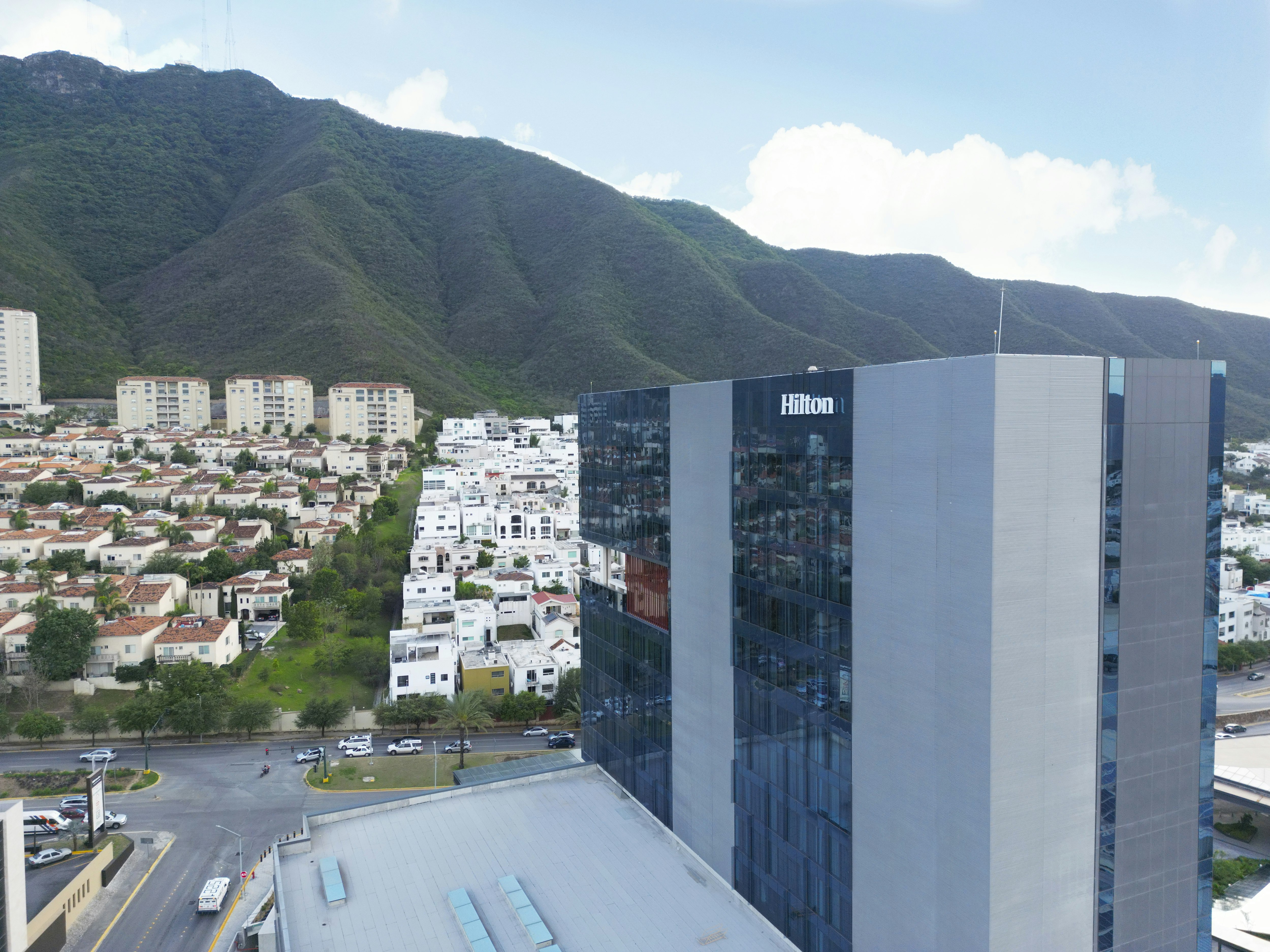Hilton Monterrey 67/69
