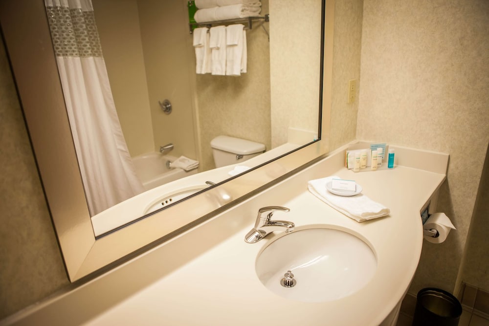 Hampton Inn And Suites Springfield Southwest 18/54