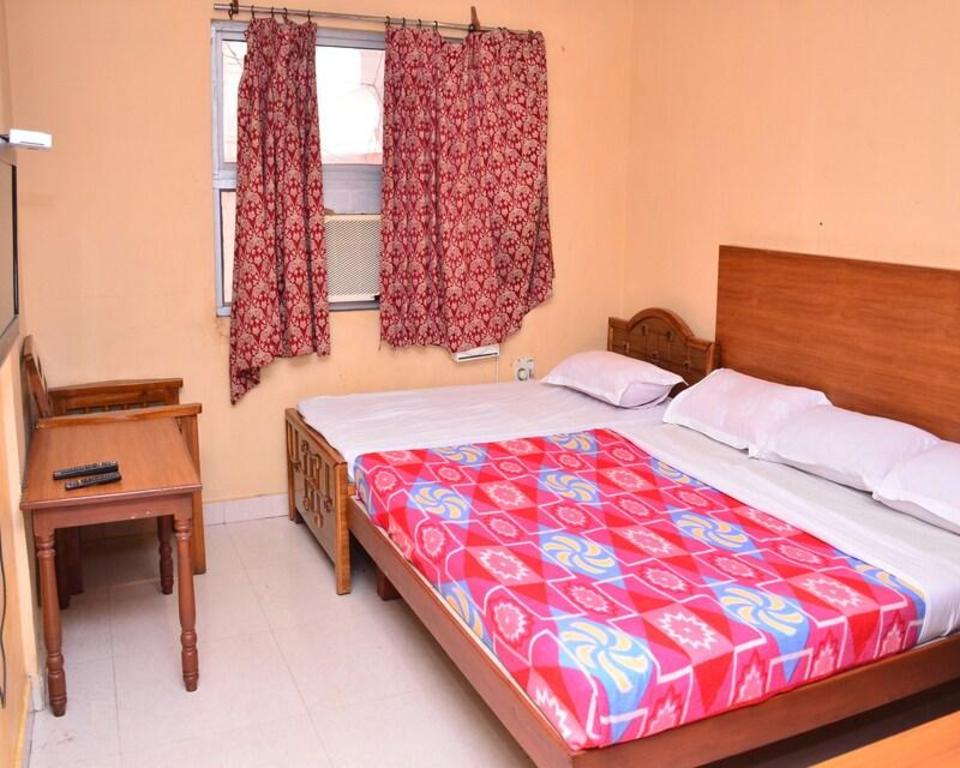 Hotel Soorya International 13/24