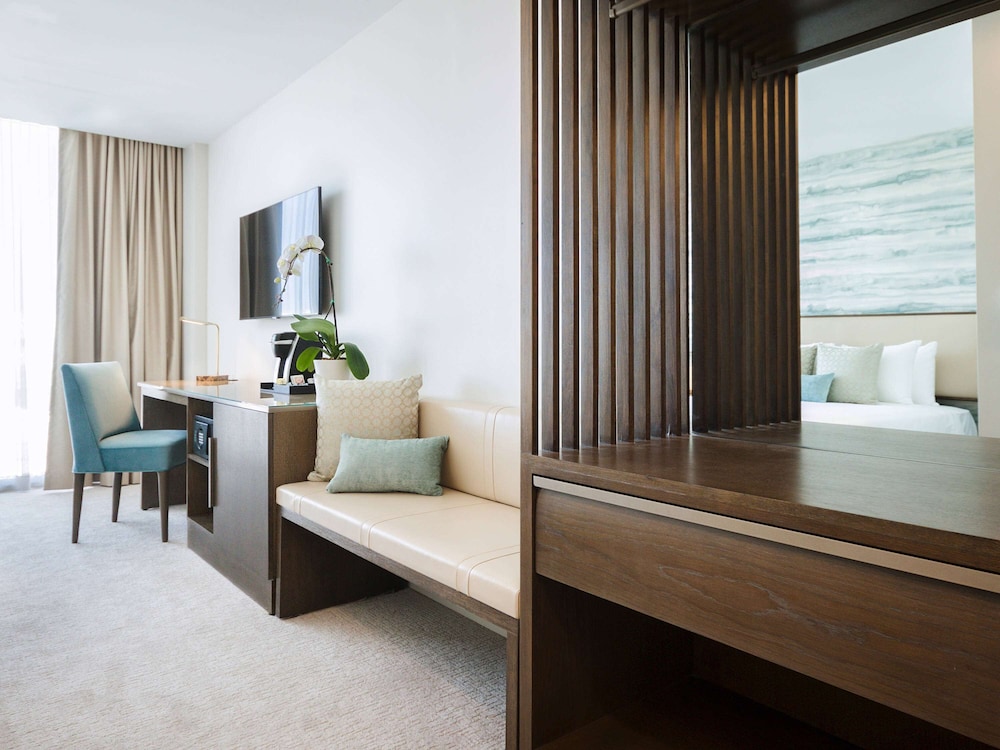 Iberostar Waves Miami Beach 44/60