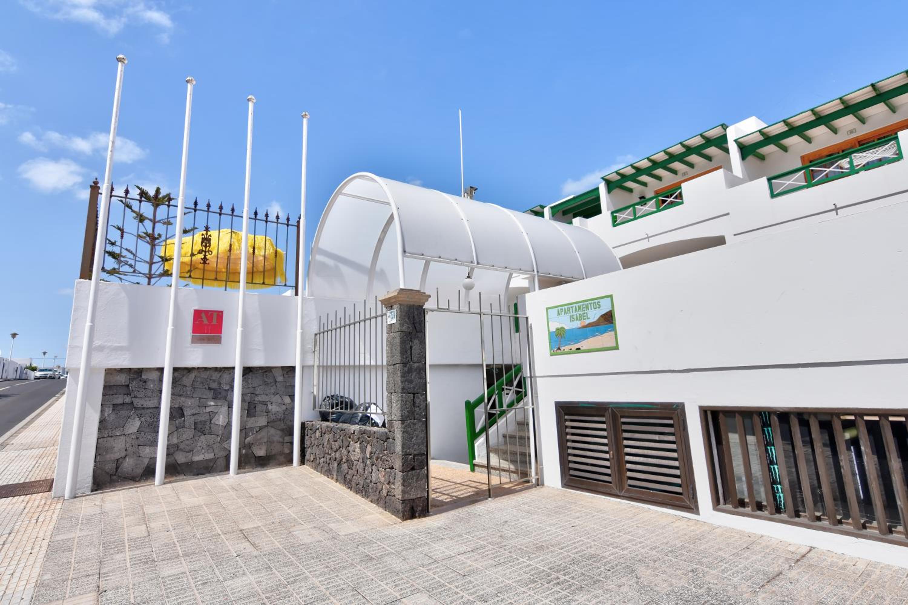 Isabel Apartamentos 10/19