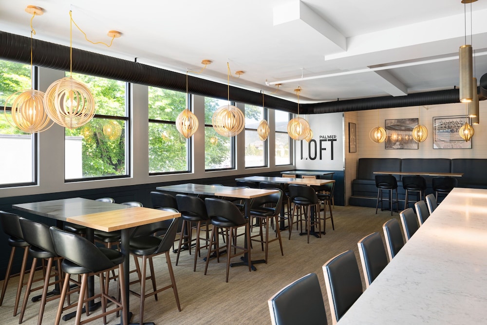 Four Points by Sheraton Penticton at the Convention Centre 26/44