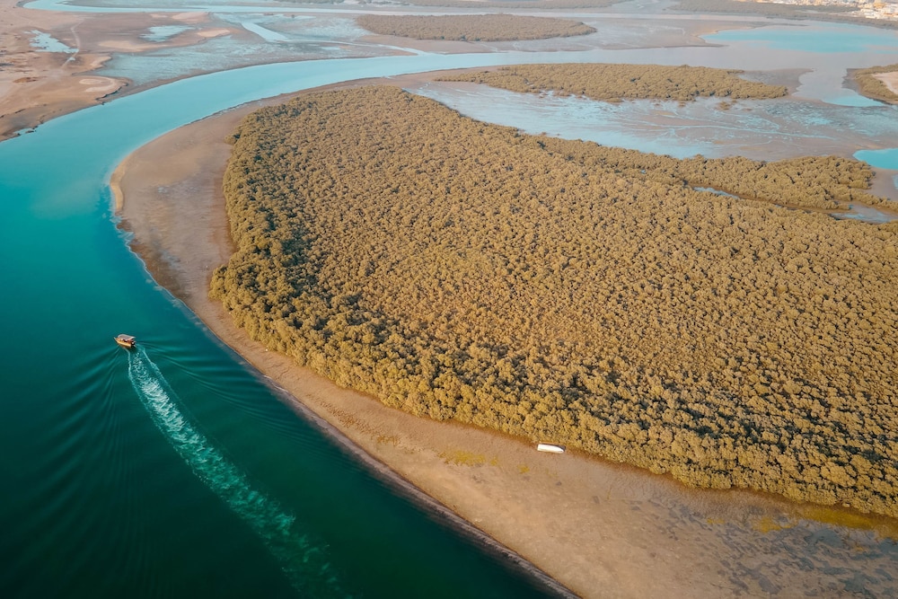 Rove Al Marjan Island 37/39