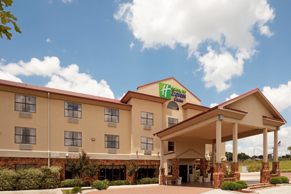 Holiday Inn Express Hotel Suites Kerrville 2/62