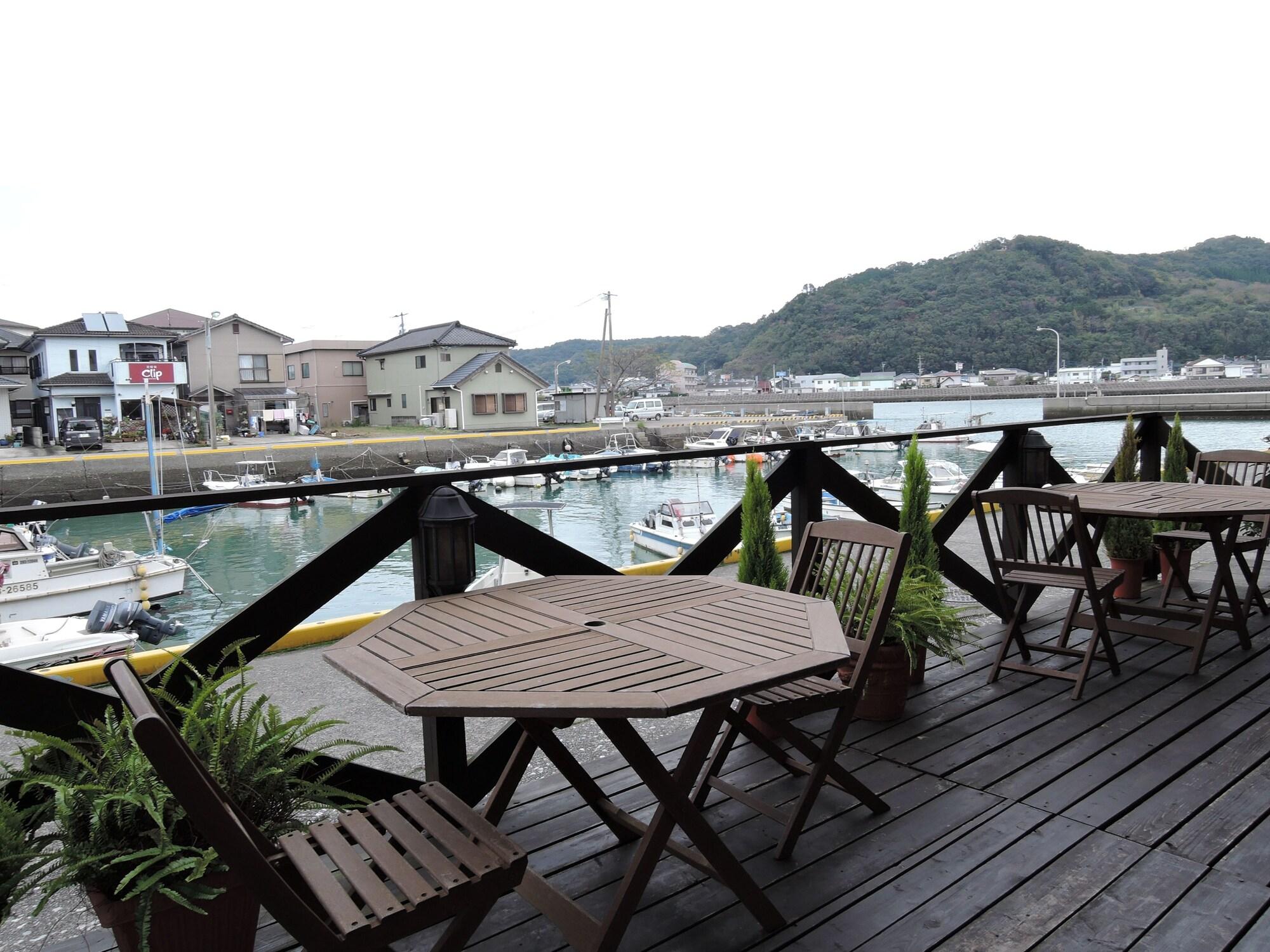 AMAKUSA PRINCE HOTEL 12/15