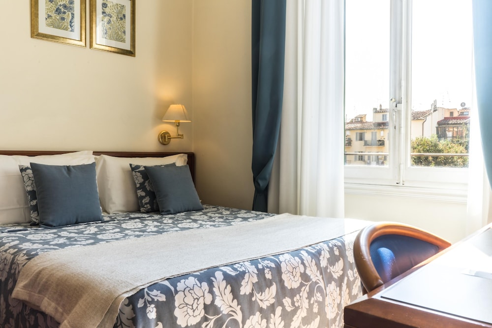 Bonifacio Hotel 26/47