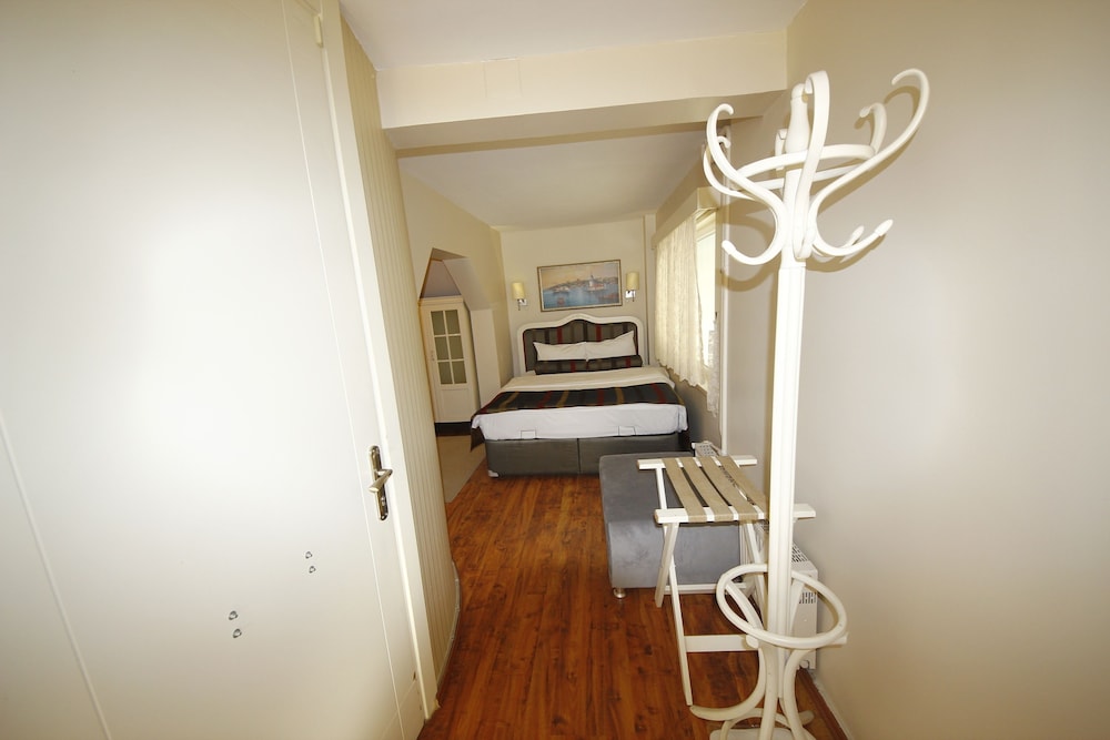 Hotel Taksim Home 18/38