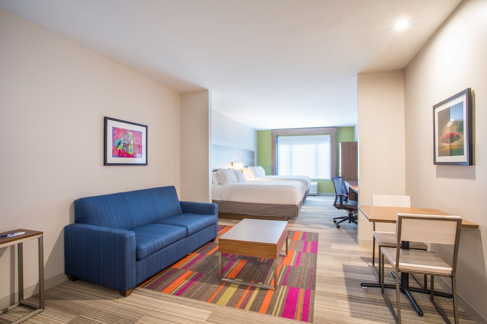 Holiday Inn Express Suites Owings Mills Baltimore Area 35/53
