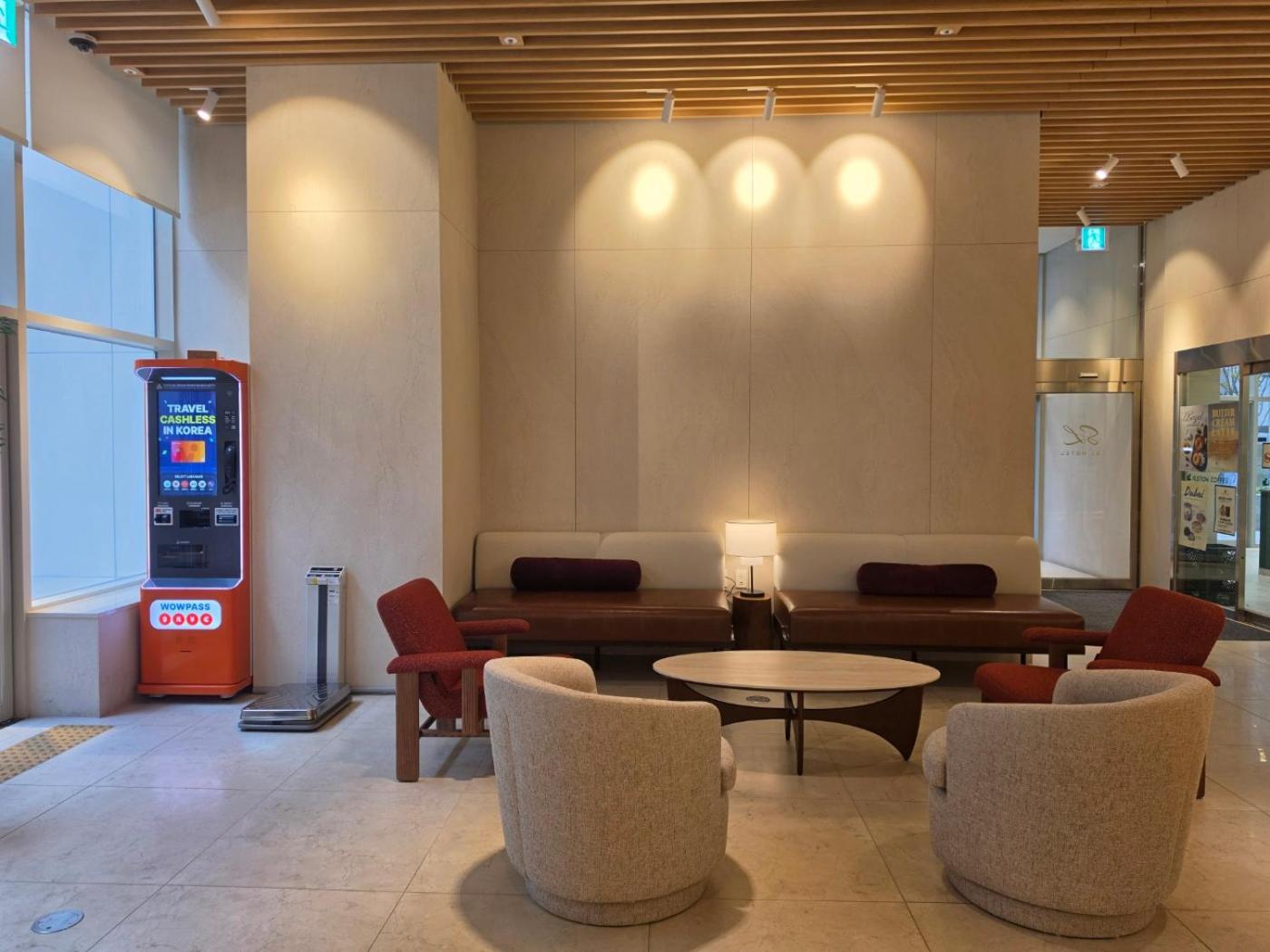SL Hotel Myeongdong 33/40