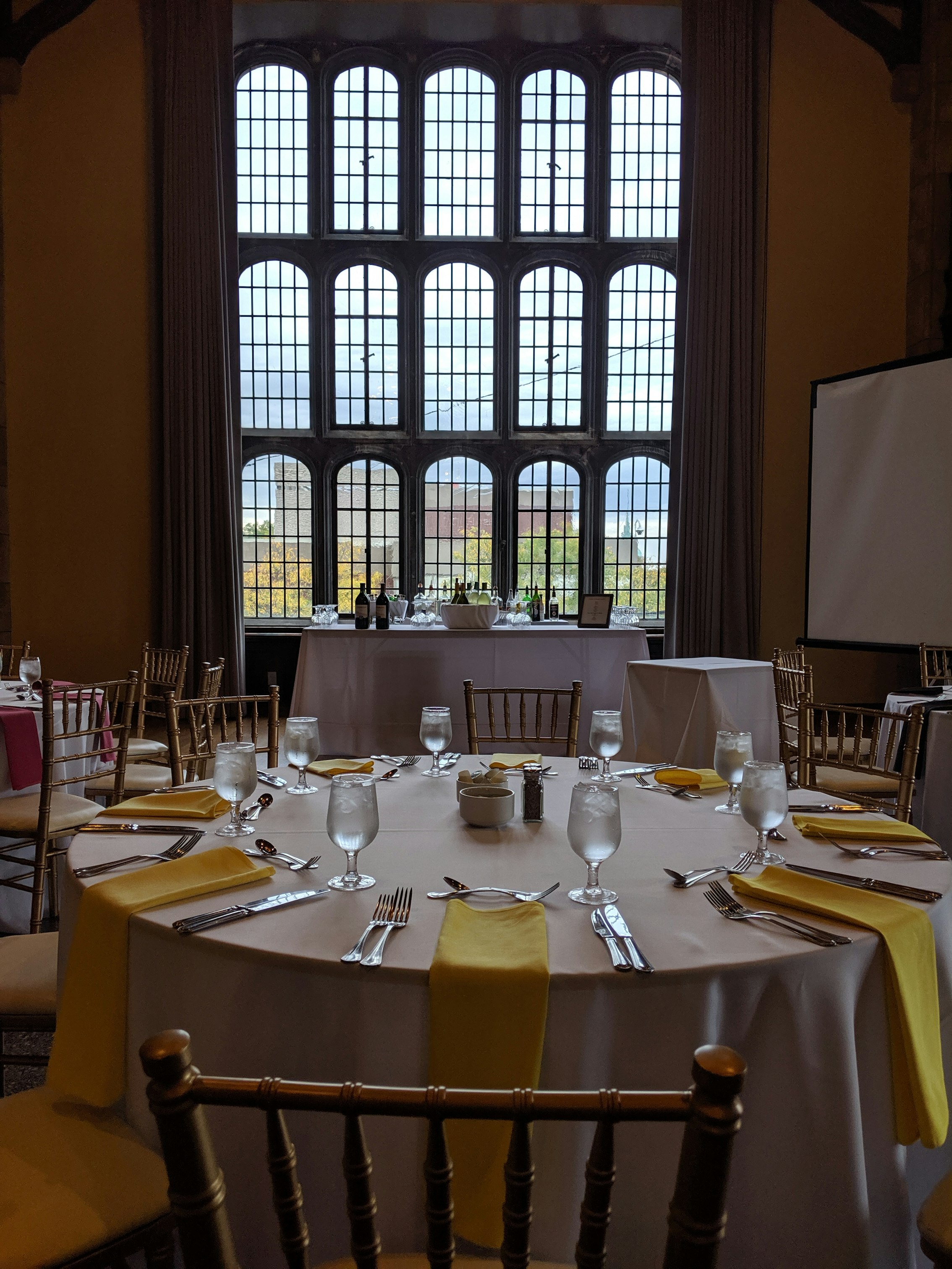 The Tudor Arms Hotel Cleveland - a DoubleTree by Hilton 12/17