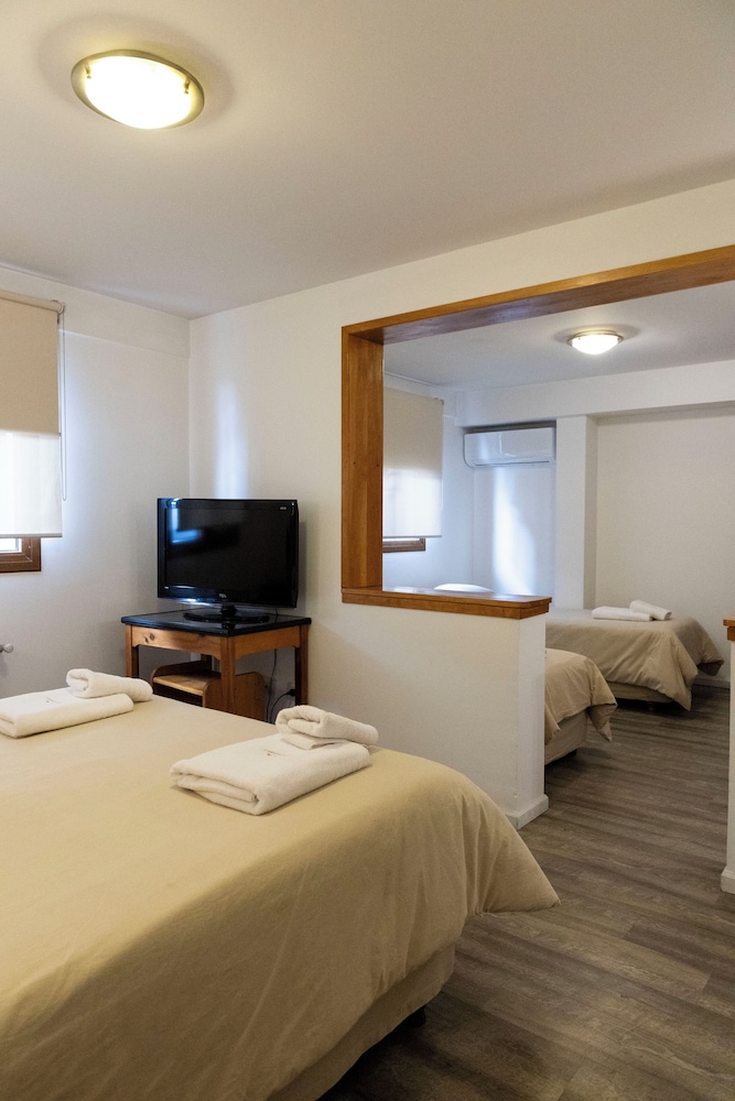 Cumbres Hotel 48/50